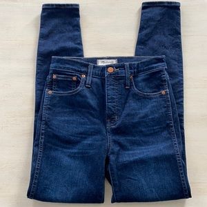 MADEWELL 10” high riser skinny skinny dark wash blue jeans 26